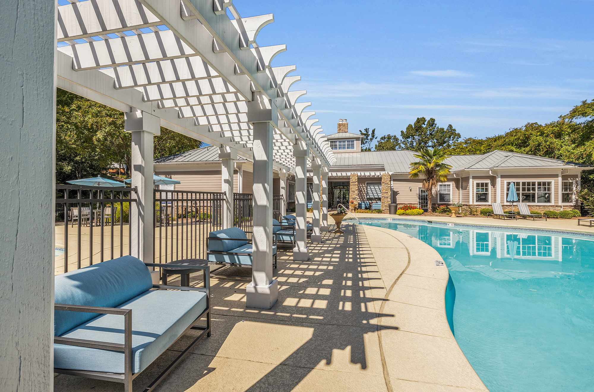 Marina Pointe Apartments